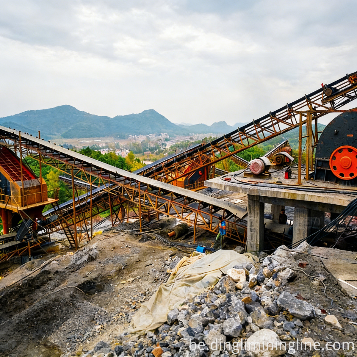 Small Construction Stone Line